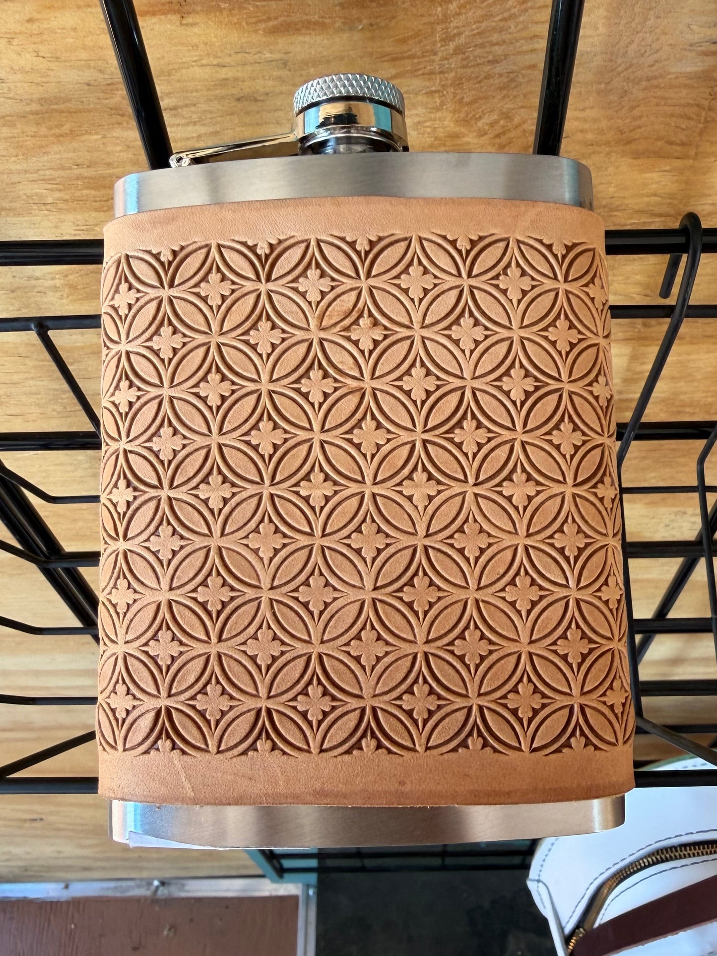 8oz Geometric Flask