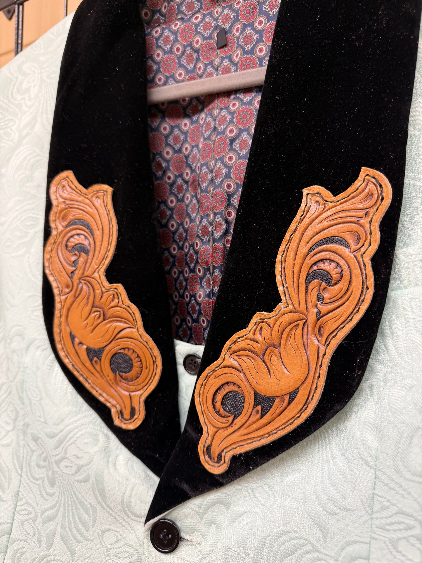 Size Large Suit Jacket with Carved Leather Lapels