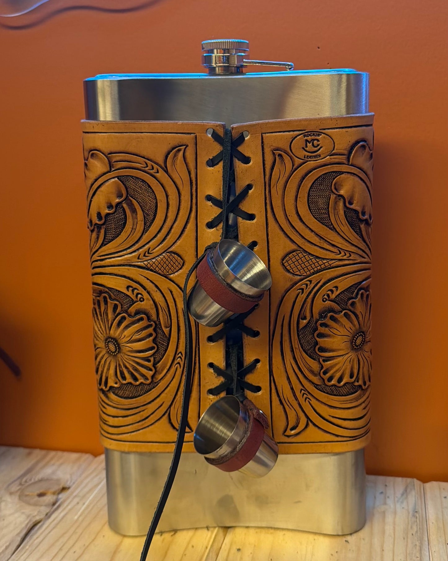 64 oz Saguaro Flask