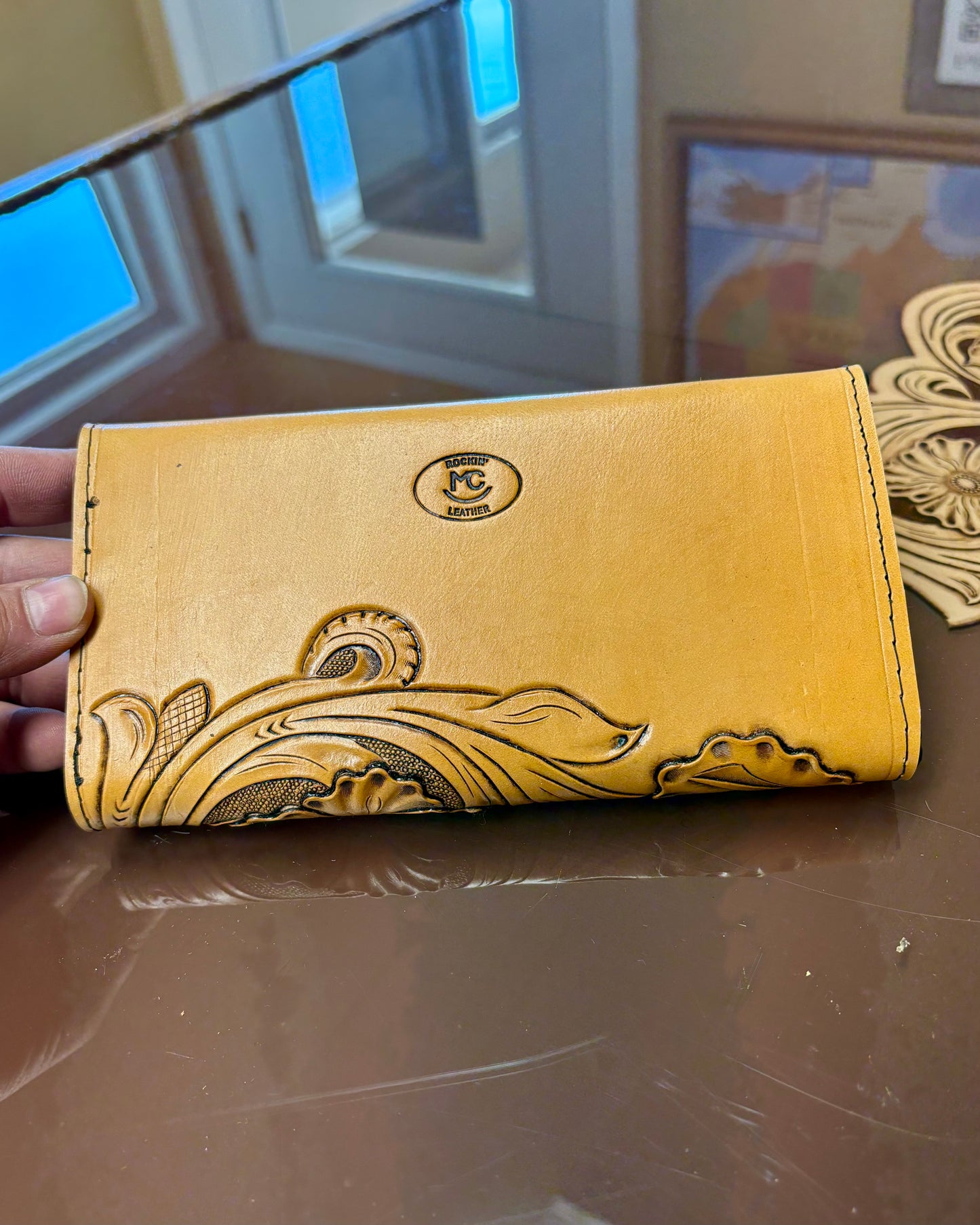 Women’s Tooled Floral Clutch Wallet