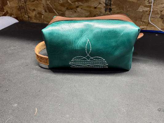 Teal Boot Stitch Dopp Kit