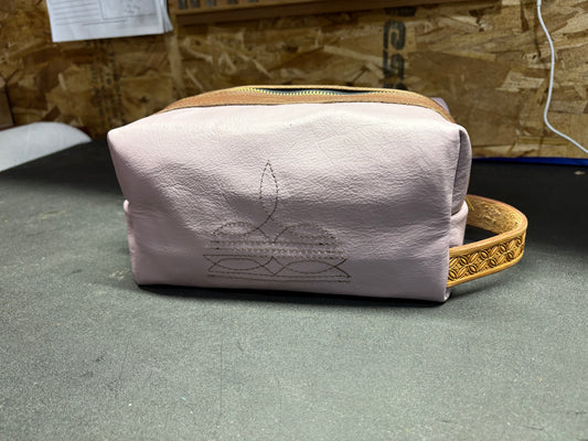 Lavender Boot Stitch Dopp Kit